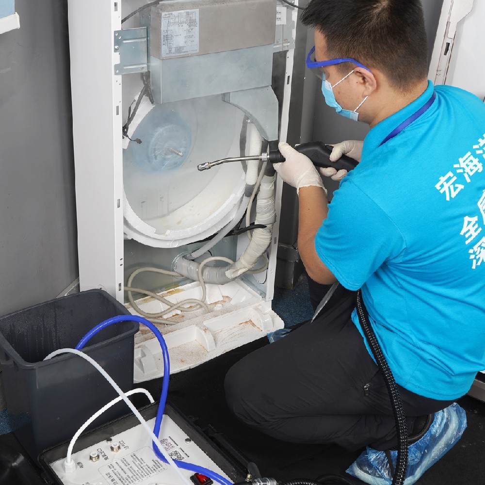 當(dāng)保潔愛八卦，我們?cè)摵稳ズ螐模?></a> <a href=
