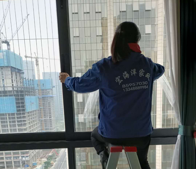 成都保潔公司低價價格戰：餓死同行、累死自己、坑死客戶！